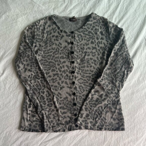 Danier Cardigan Grey Leopard Print Small - Picture 1 of 9